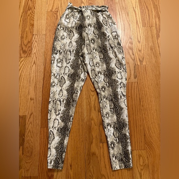 Windsor Snake Print Paperbag Pants - Picture 5 of 5